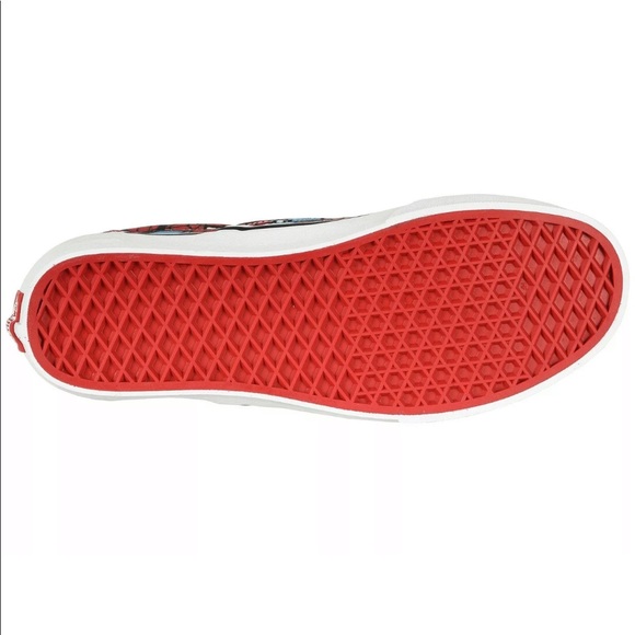Vans Women’s Classic Slip-On Marvel Spiderman - Picture 7 of 8